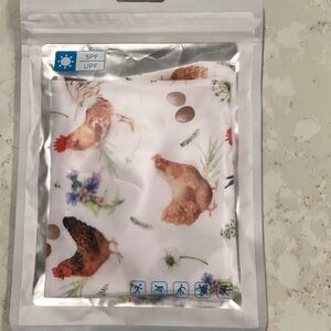 UV Chicken print arm sleeve